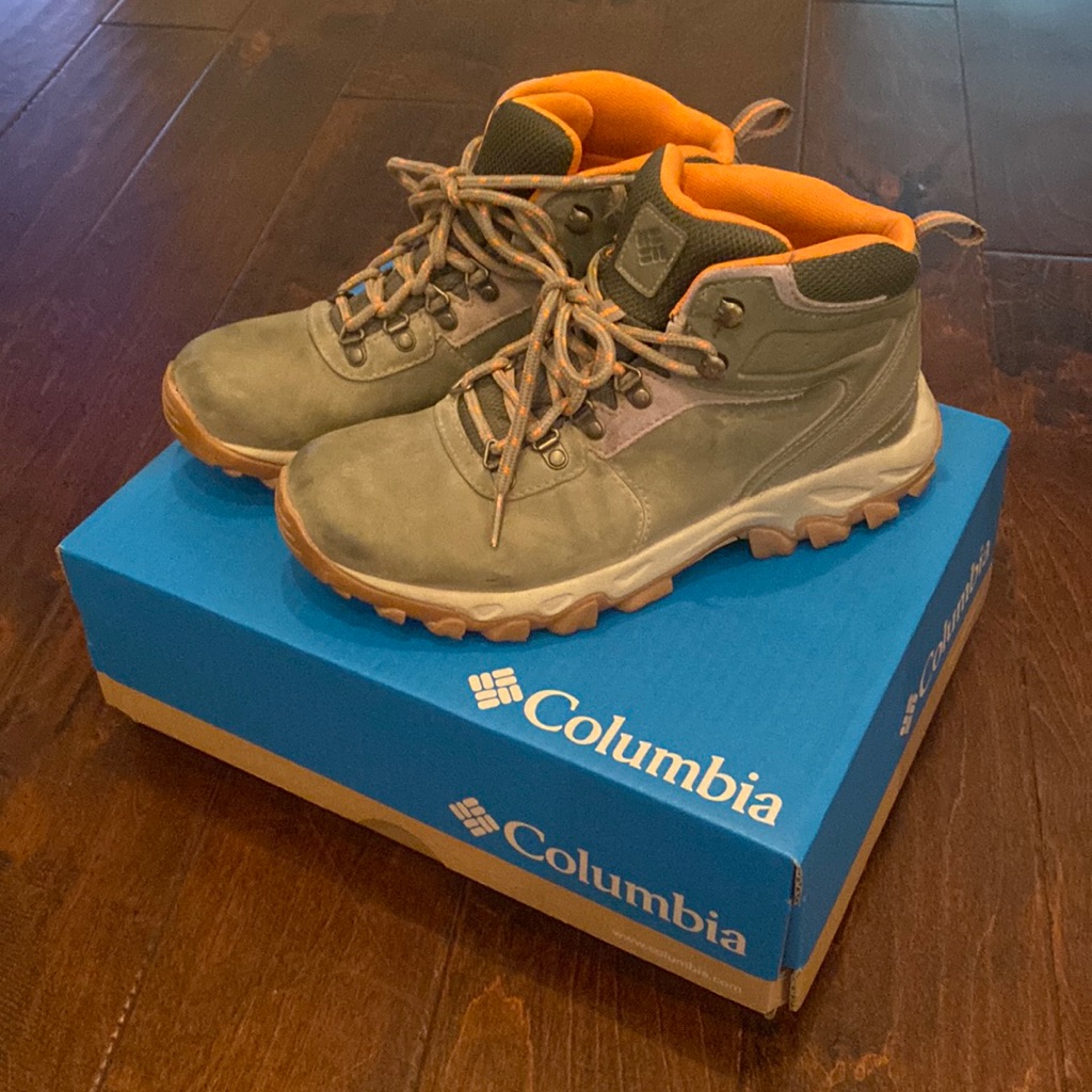 Columbia Waterproof Boots - Size 8
